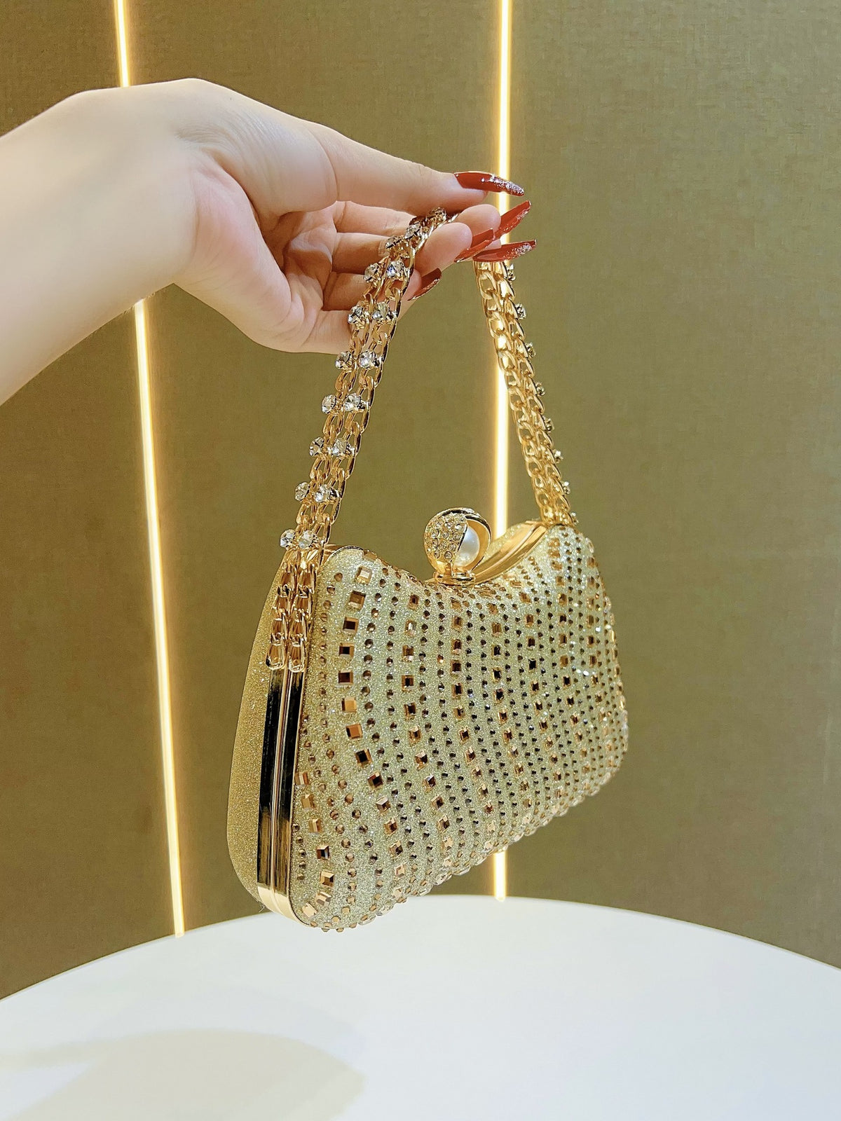 New Cross-border European and American Retro Style Fashion Diamond Bag Rhinestone Handbag Chain Bag High-end Sense Crossbody Evening Bag