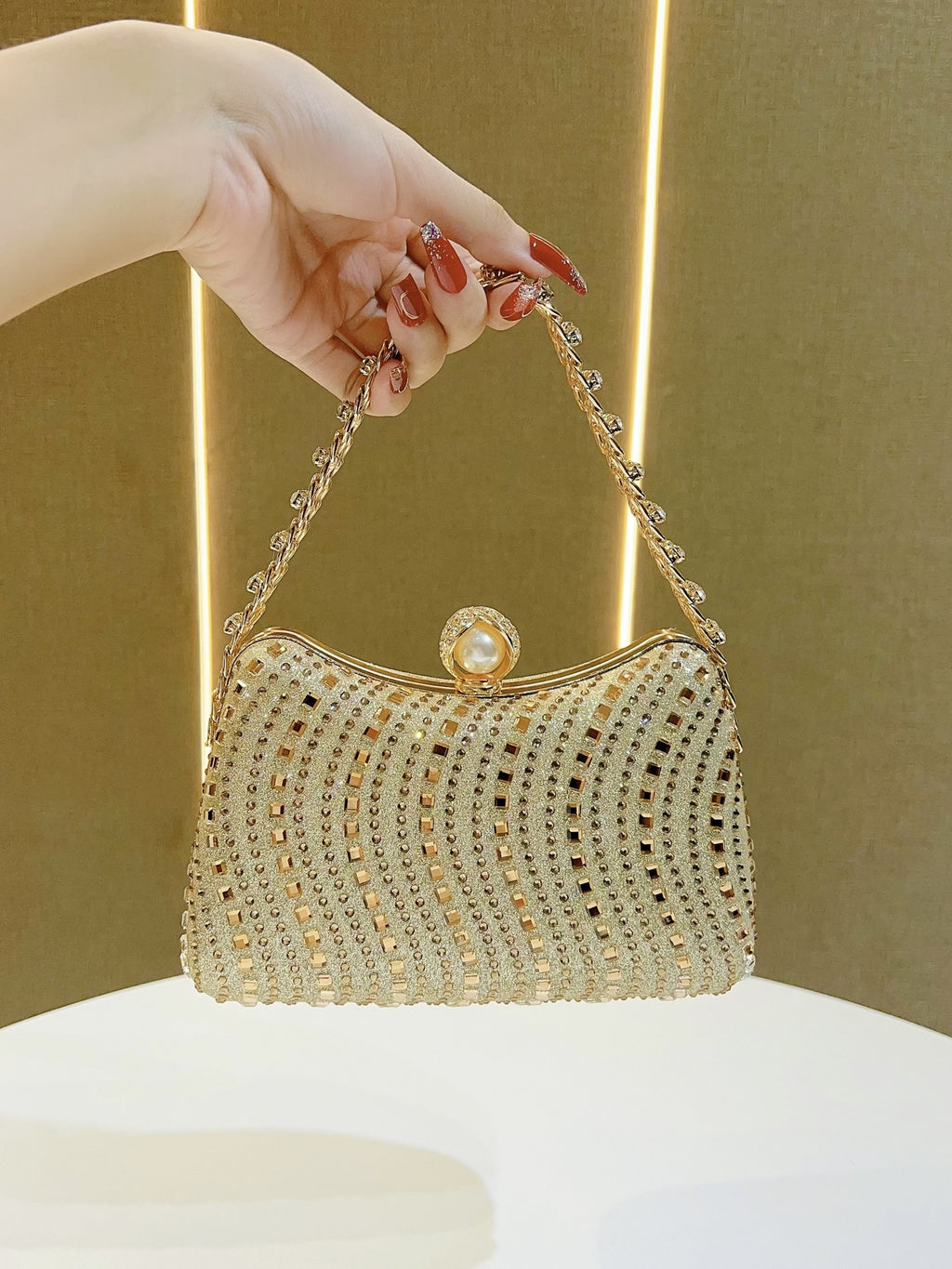 New Cross-border European and American Retro Style Fashion Diamond Bag Rhinestone Handbag Chain Bag High-end Sense Crossbody Evening Bag