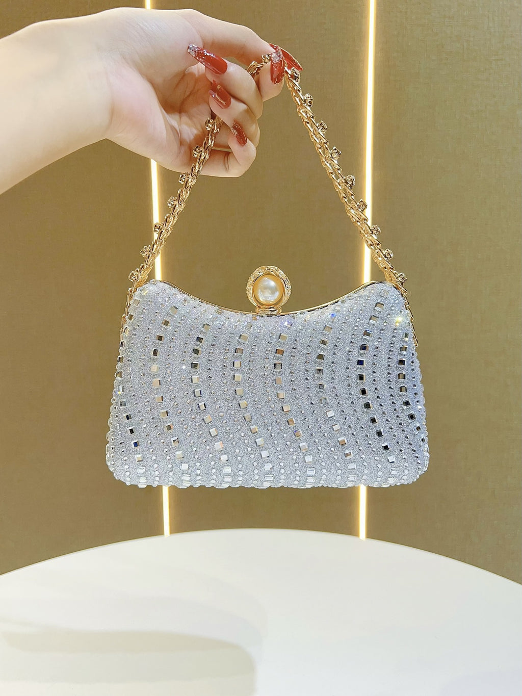 New Cross-border European and American Retro Style Fashion Diamond Bag Rhinestone Handbag Chain Bag High-end Sense Crossbody Evening Bag