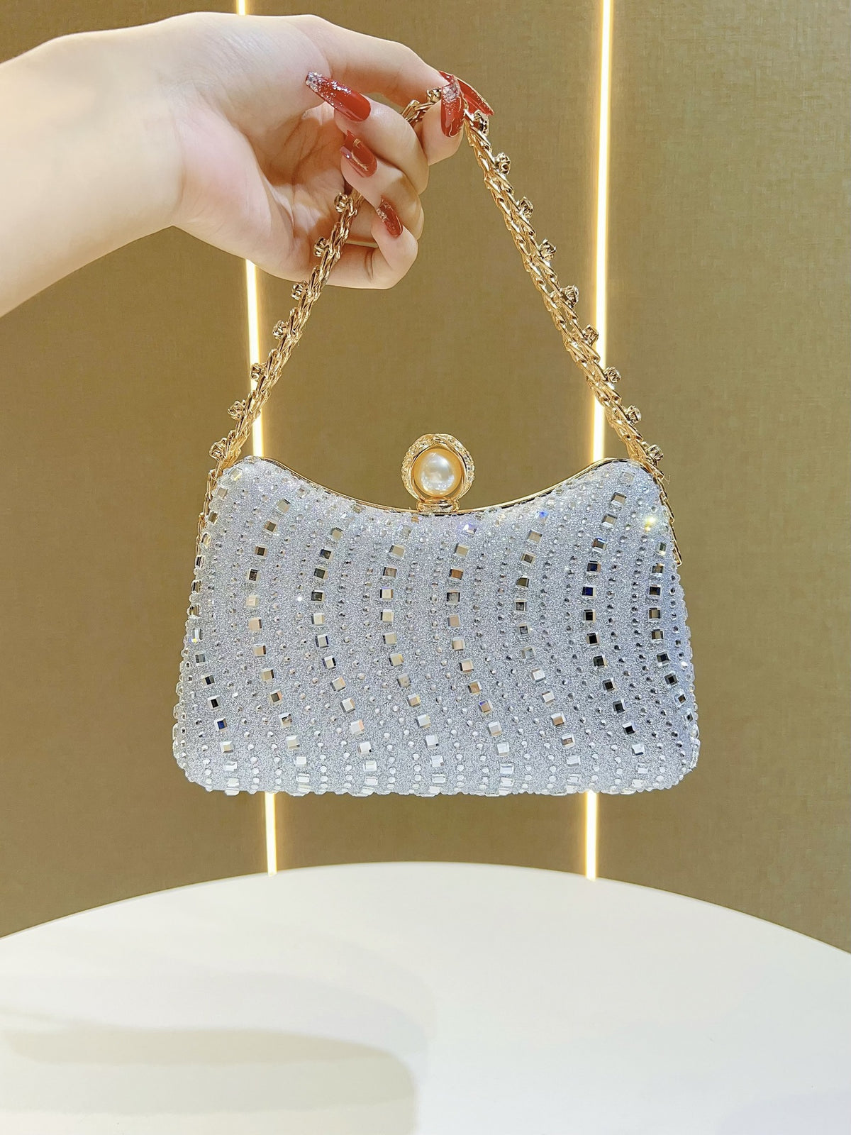 New Cross-border European and American Retro Style Fashion Diamond Bag Rhinestone Handbag Chain Bag High-end Sense Crossbody Evening Bag