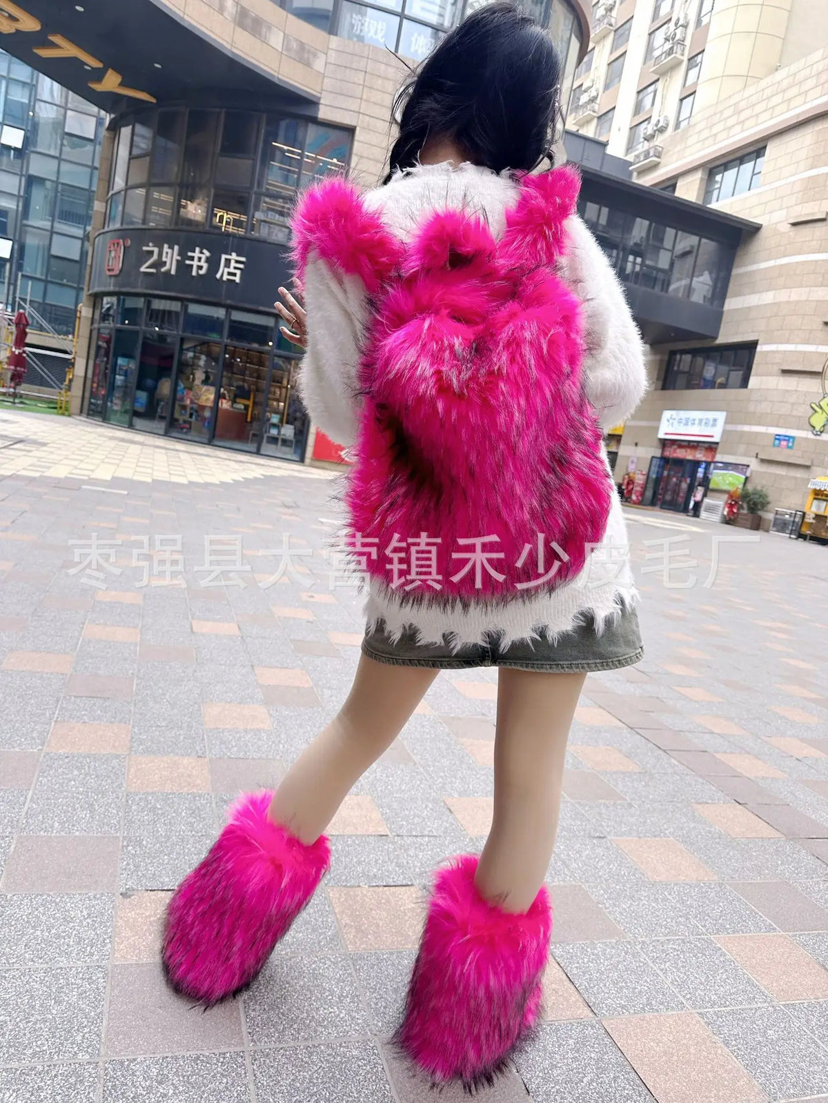 2026 NEW FASHION Y2K Faux Fur FOR Women Backpack Solid Soft Fleece Knapsack Harajuku Style Winter Ladies Bag