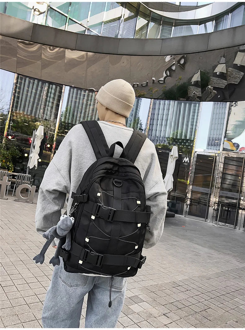 Backpack men and women cool backpack leisure junior high school students backpack personality skateboard
