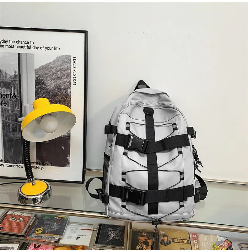 Backpack men and women cool backpack leisure junior high school students backpack personality skateboard