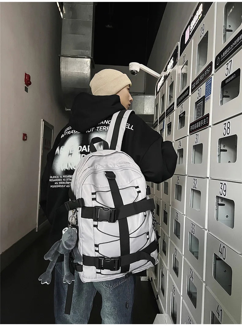 Backpack men and women cool backpack leisure junior high school students backpack personality skateboard