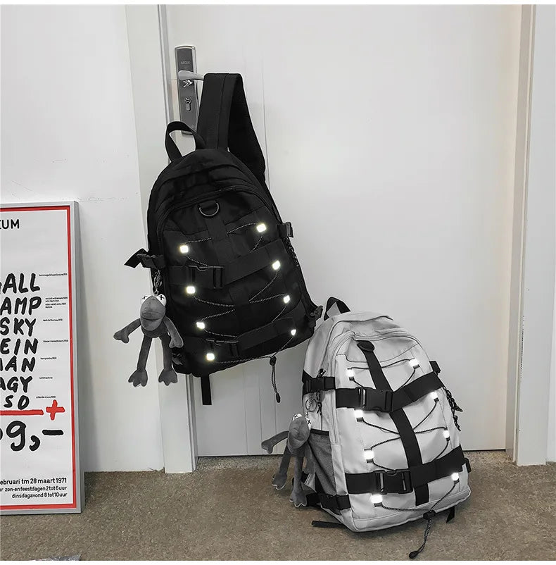 Backpack men and women cool backpack leisure junior high school students backpack personality skateboard