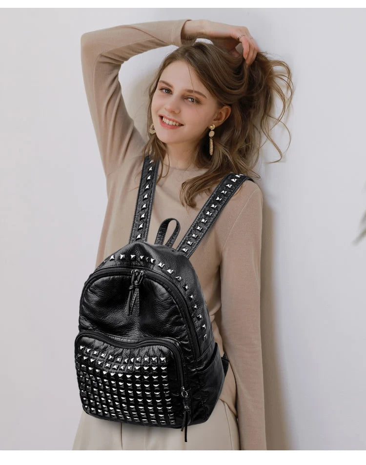 Fashion Rivet Soft Leather Women Backpacks Designer Large Capacity Girls School Bag Luxury Female Bagpack Travel Bags Sac A Main