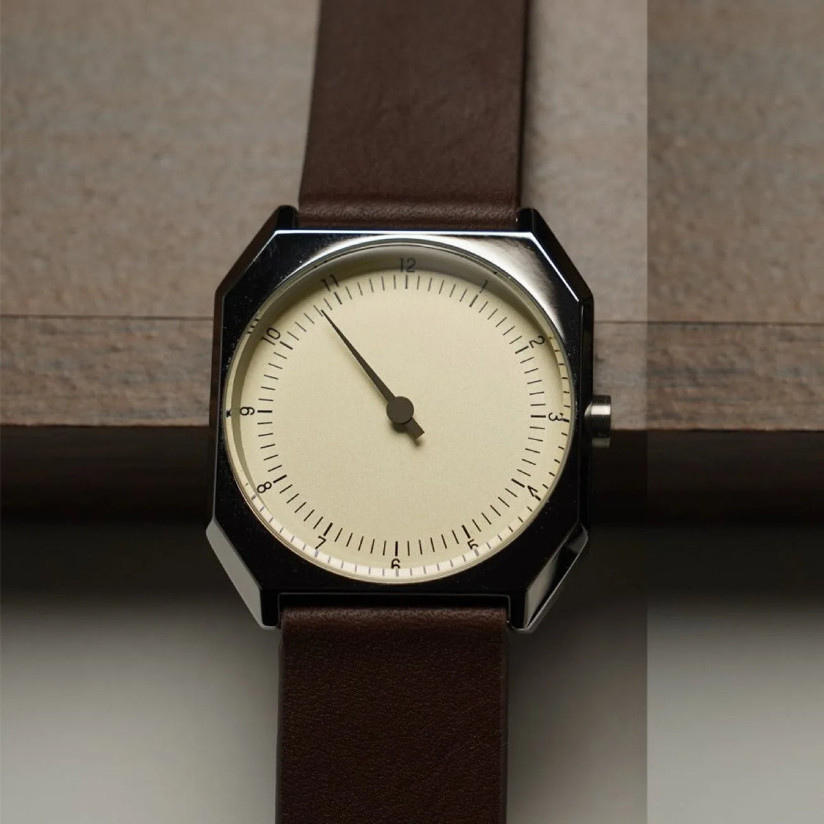 SKU Retro One Pointer Men's Watch Vintage Style Square Quartz Unique Design Fashion Alloy Wristwatch
