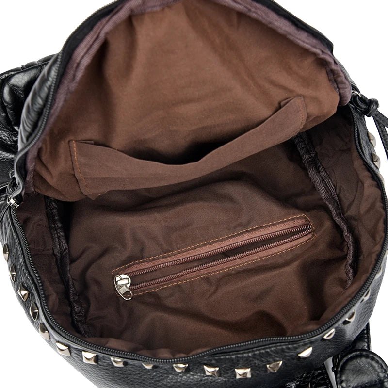 Fashion Rivet Soft Leather Women Backpacks Designer Large Capacity Girls School Bag Luxury Female Bagpack Travel Bags Sac A Main