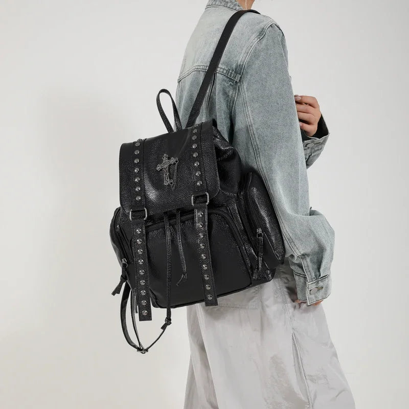 Rivet Y2K Backpack Women Gothic Punk PU Leather Shoulder Bag Ladies Vintage Harajuku Backpacks College Large Capacity School Bag
